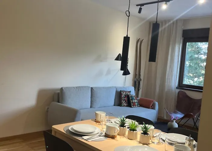 Sunny View Lägenhet *